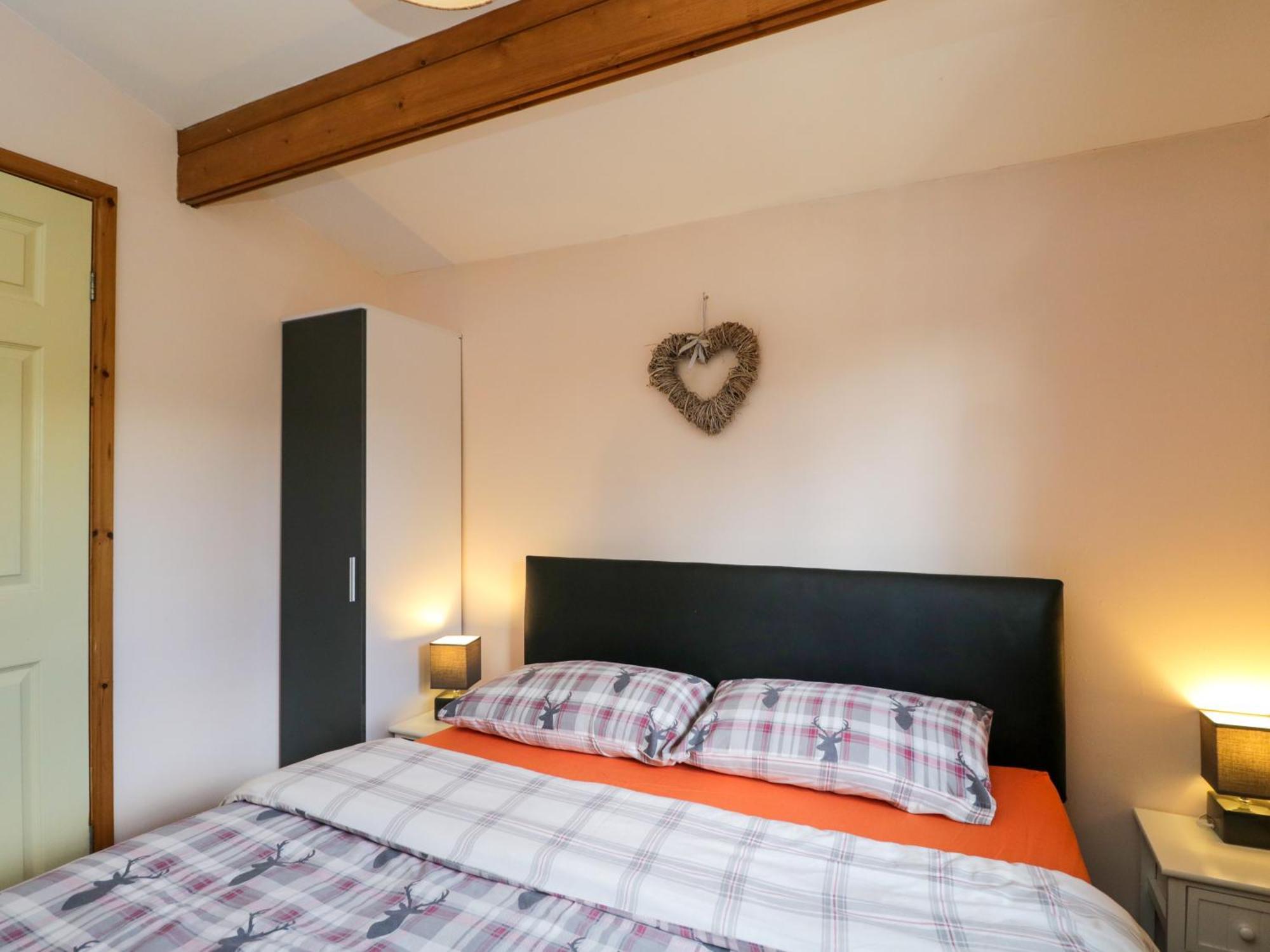 The Nook Villa Swindon Eksteriør billede